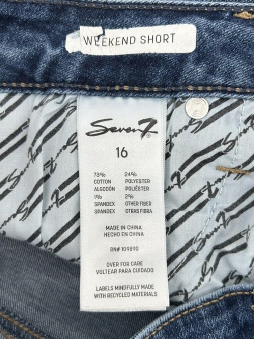 Seven7 Jean Shorts Size 16 Frayed Hem Blue Denim - Picture 3 of 7